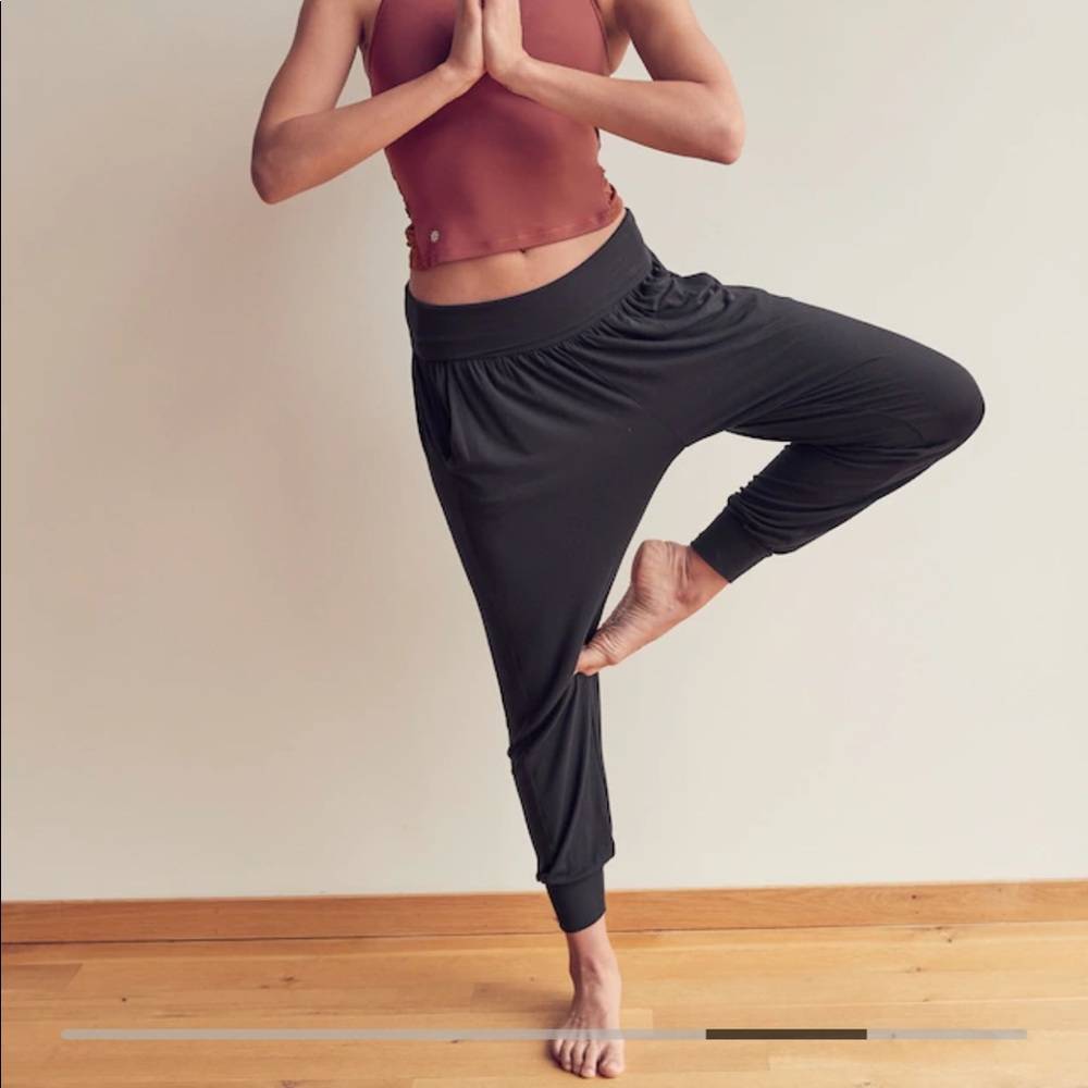 Athleta Studio Jogger